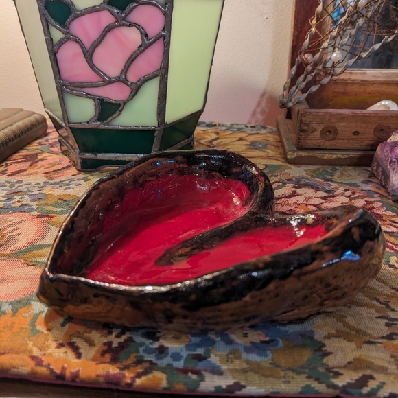 Pottery Heart Dish - Picture 3 of 5